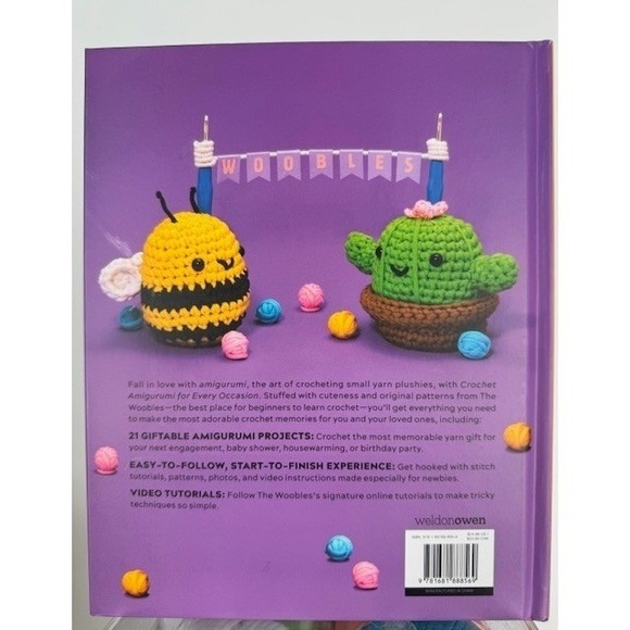 WOOBLES Crochet Amigurumi for Every Occasion Book - Picture 2 of 7